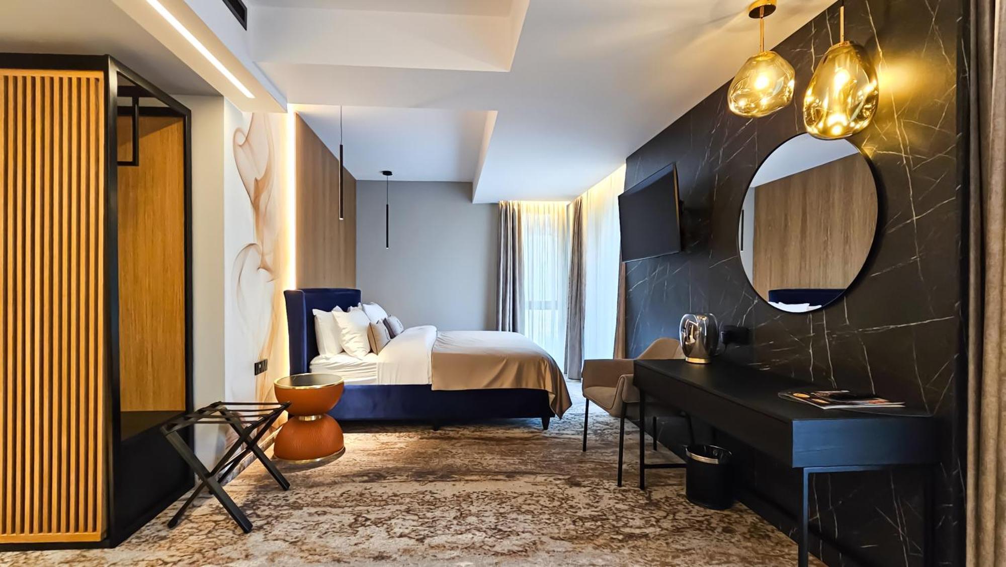 Hotel Bucura Călimăneşti Kültér fotó