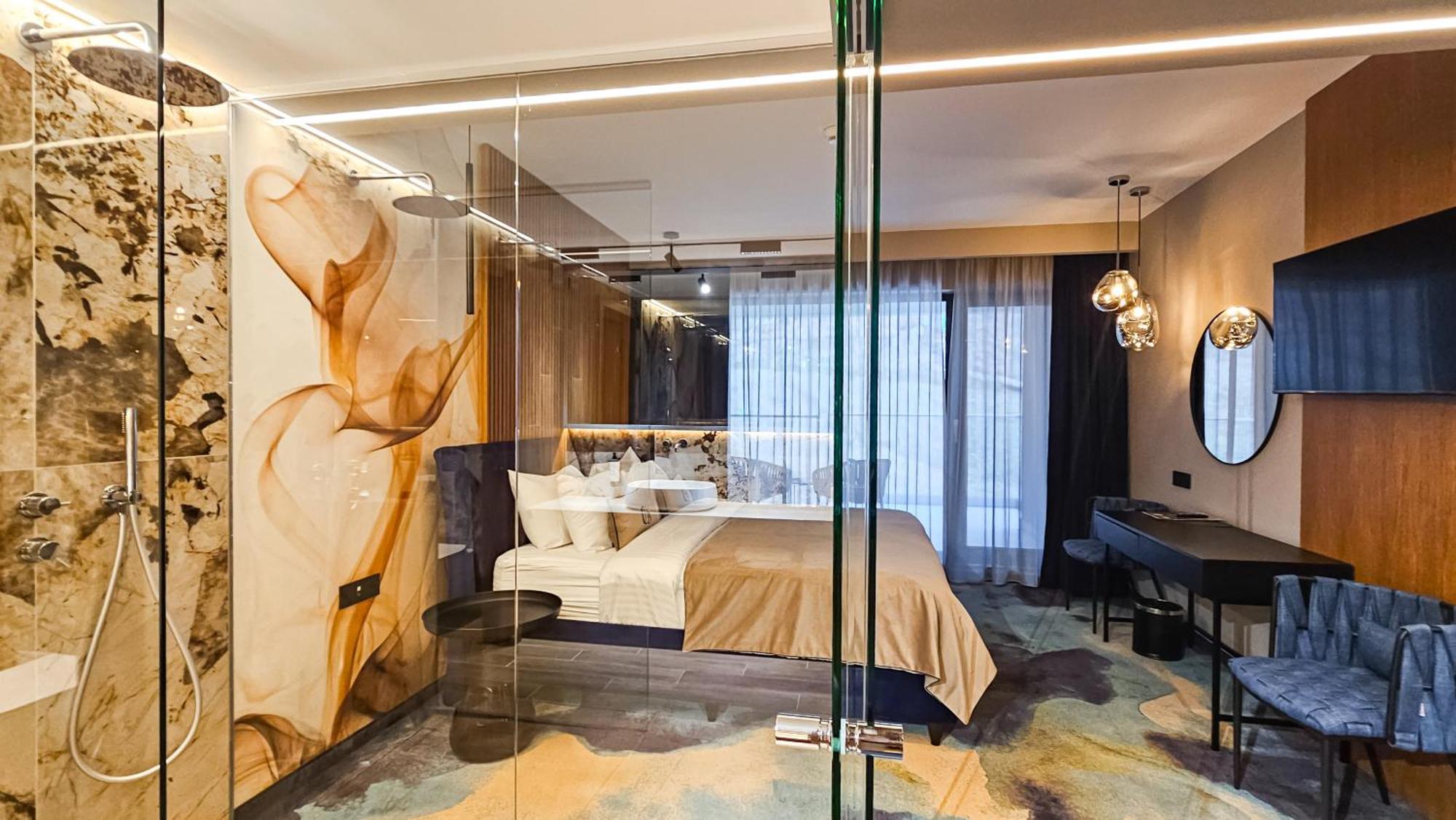 Hotel Bucura Călimăneşti Kültér fotó